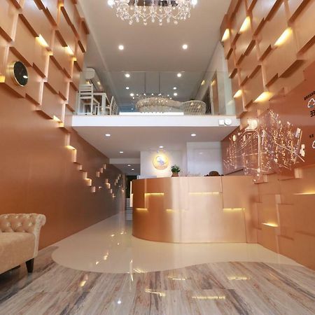 The Lol Elephant Hostel Бангкок Екстер'єр фото