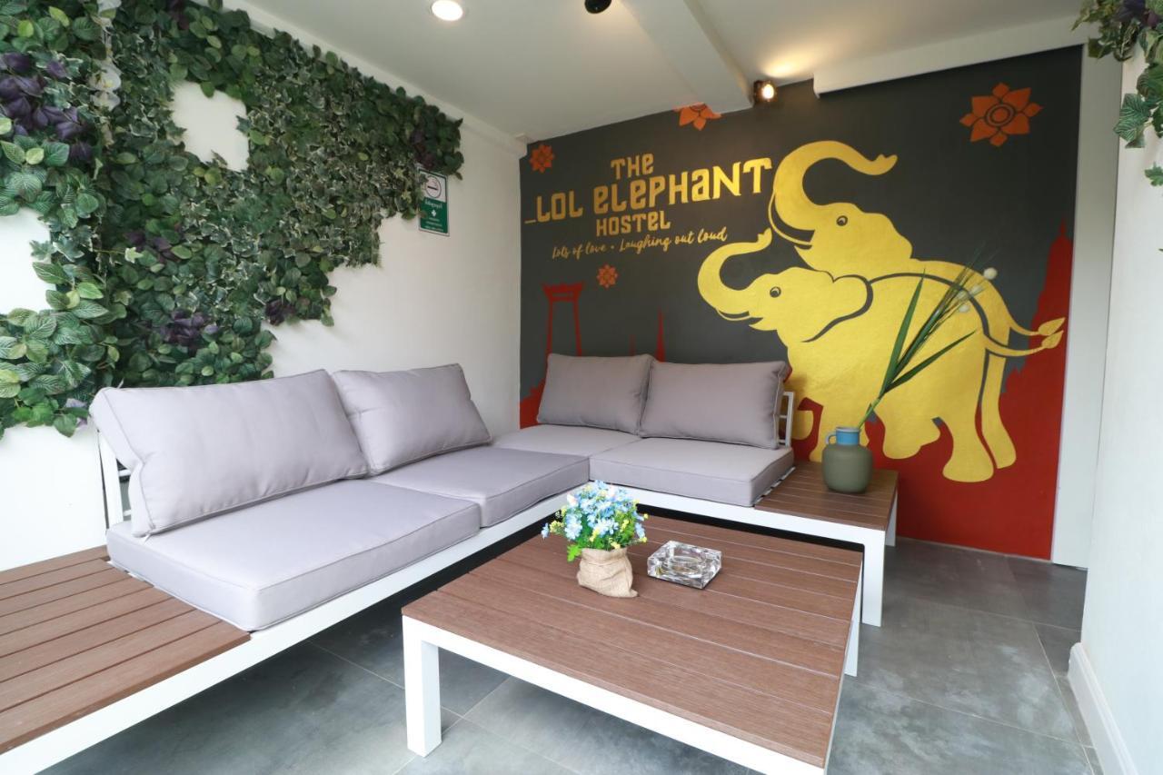 The Lol Elephant Hostel Бангкок Екстер'єр фото